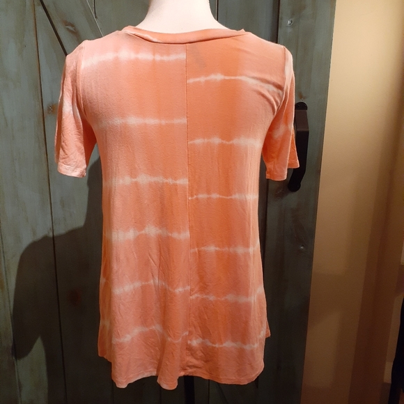 Tank top - Picture 3 of 4